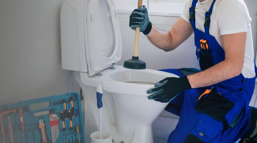 Professional expert plumbing services in Macomb, OK
